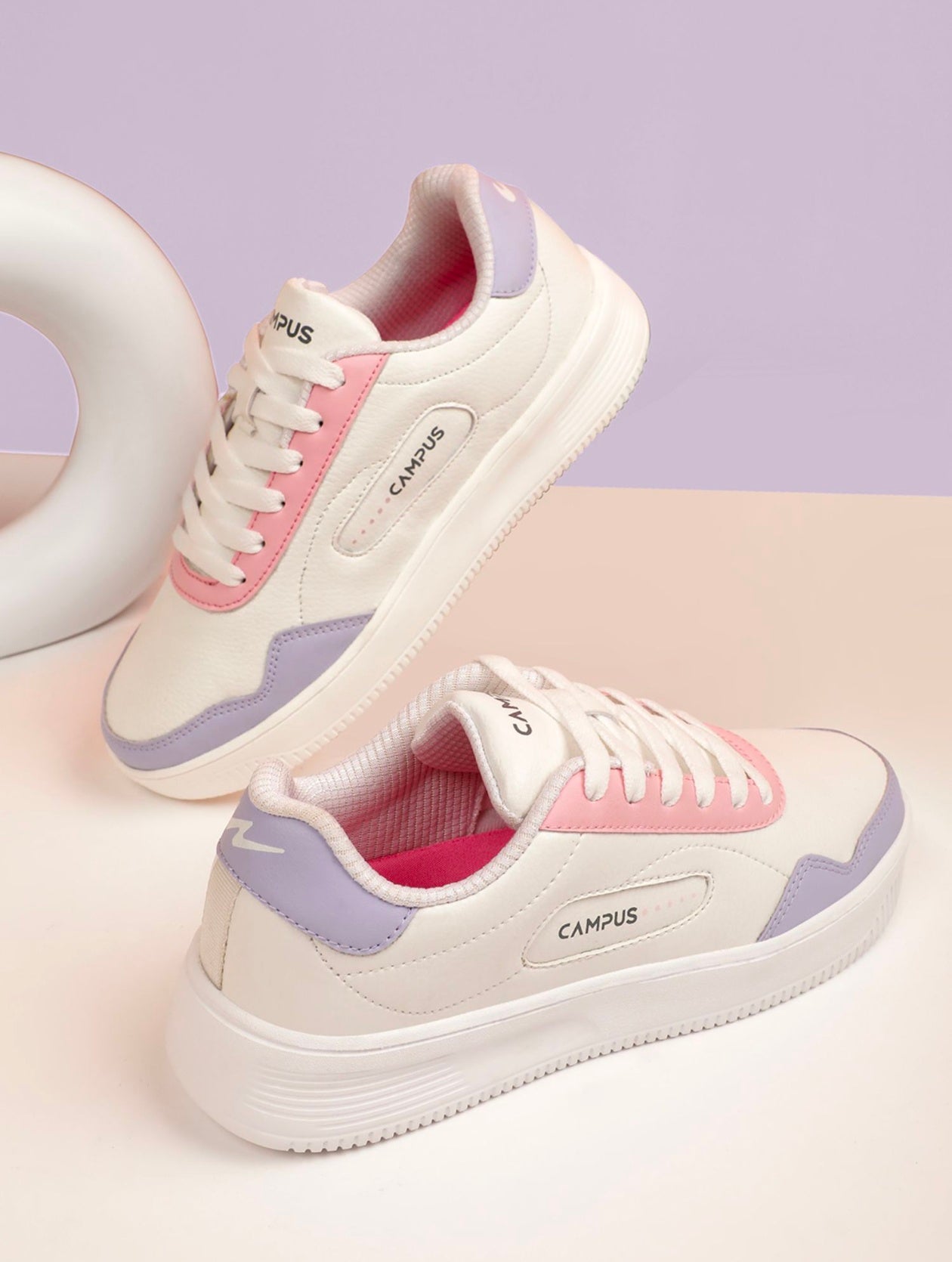 Campus Women's Snickers