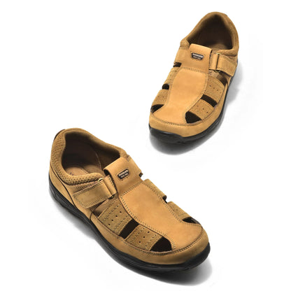 WOODLAND sandals